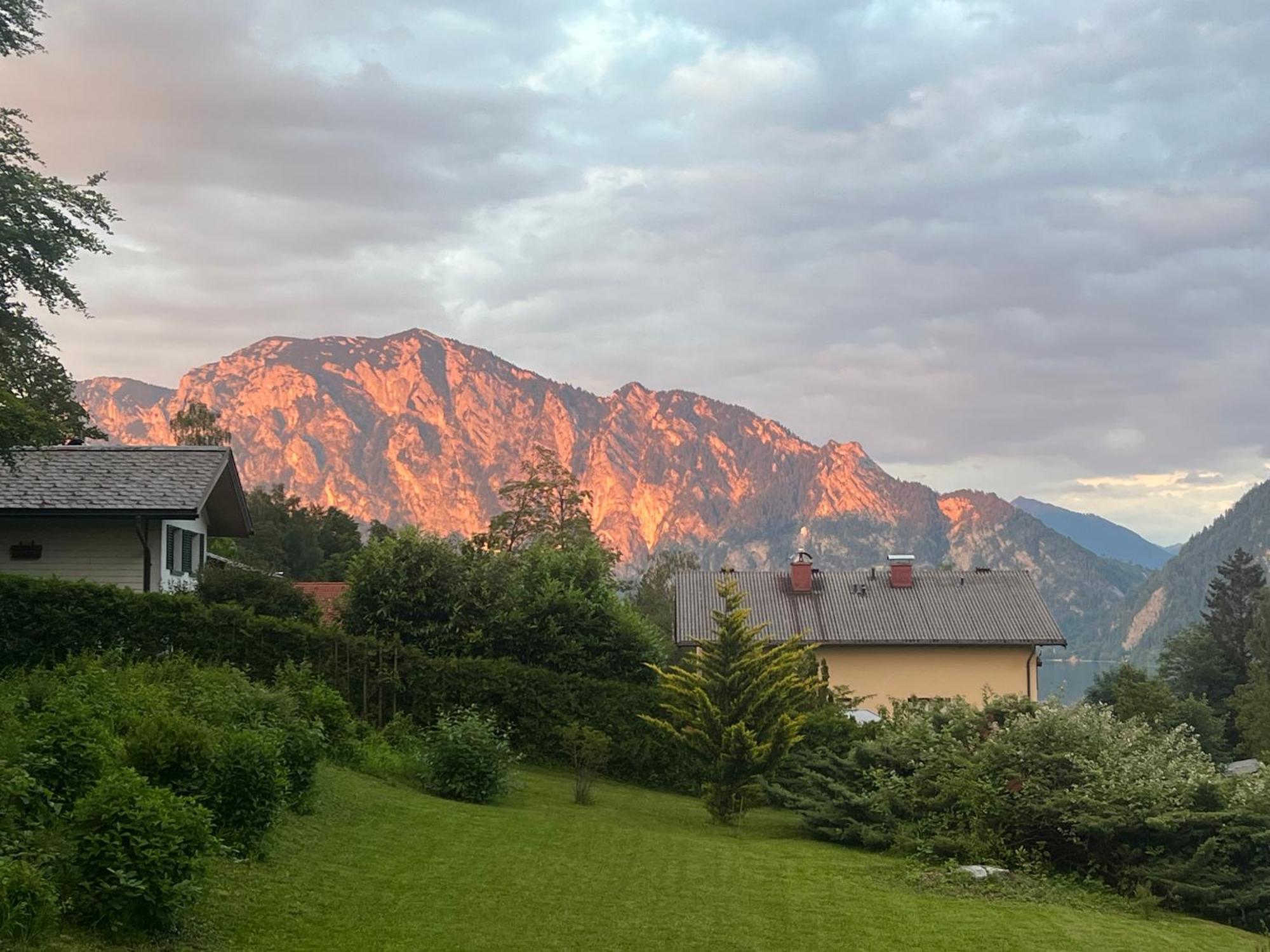 Die Landhausvilla In Unterach Am Attersee Luaran gambar